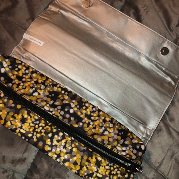 Heat protecting bag - Picture 2 of 4